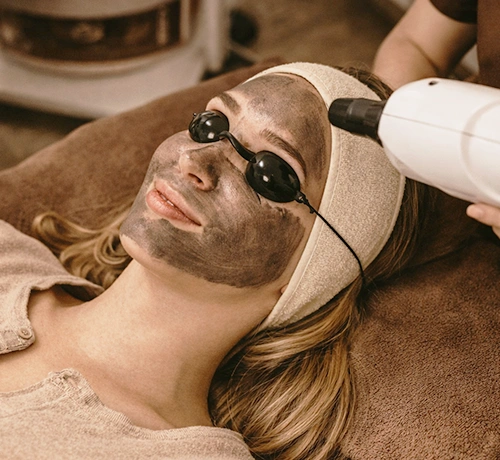 Carbon peeling, Enbara, Kapuvár, modern lézeres technológia, személyre szabott, tapasztalt szakember