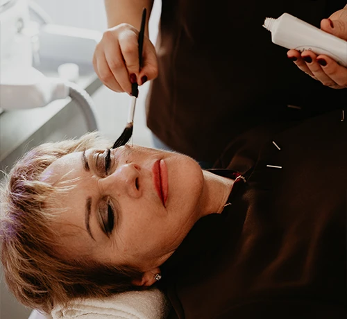 Carbon Peeling kezelés Kapuváron – aknés, mitesszeres bőr kezelése