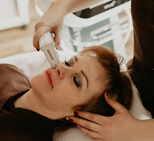 UTIMS Hifu, arckezelés, ultrahang, kollagén, feszes bőr, Kapuvár